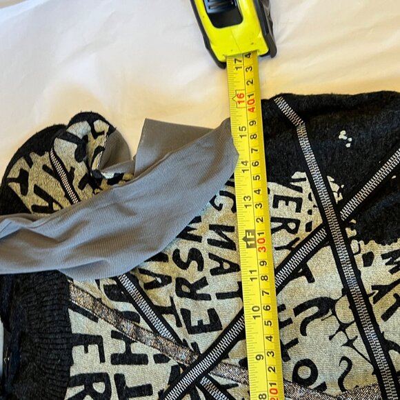 Aria Black & Grey Graphic Knit Top with Mesh Sleeves & Silver Accents - Large - Picture 8 of 11